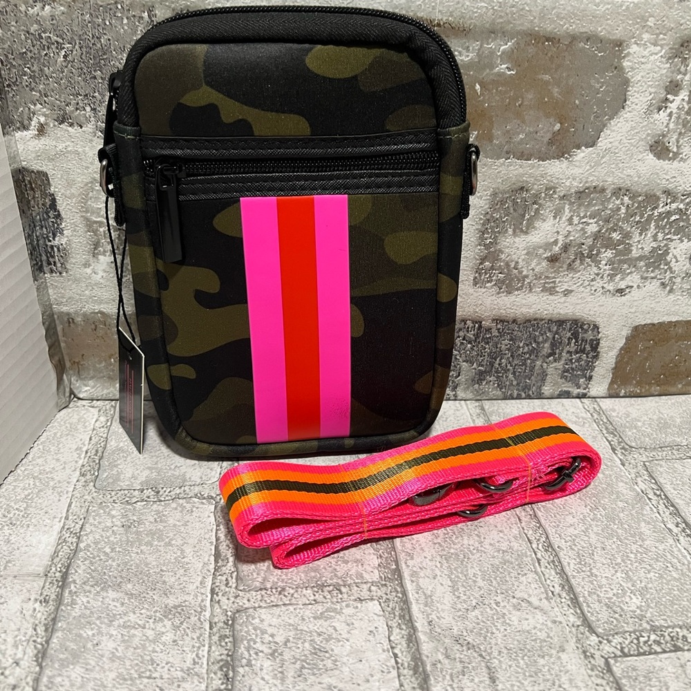 Haute shore Cellphone Bags camo and pink crossbody bag new